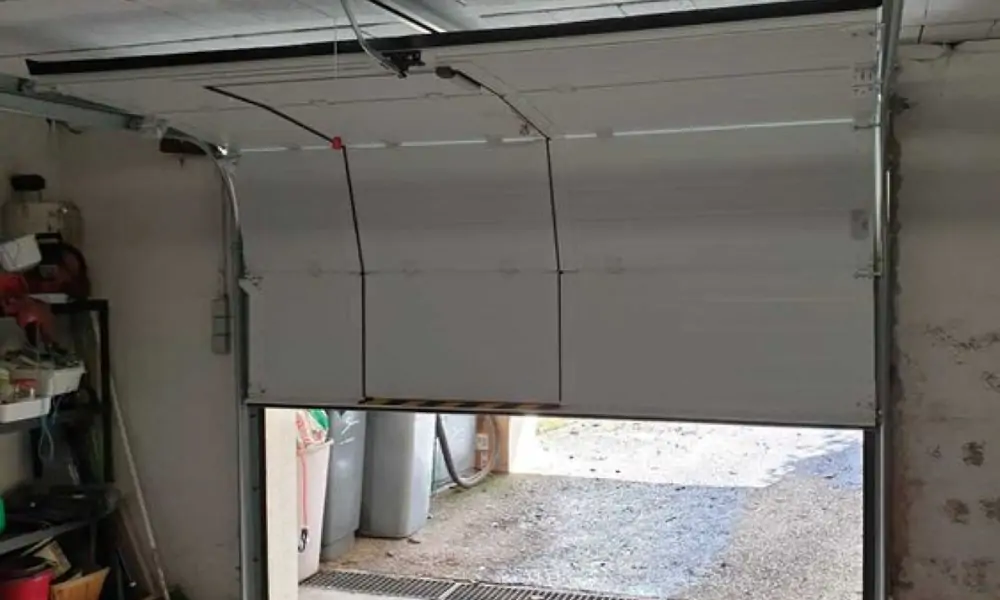 réparation porte sectionnelle à Mormant