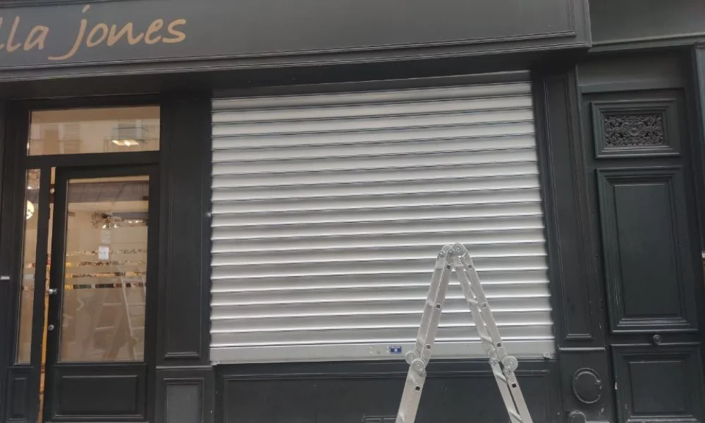 déblocage rideau métallique à Briis sous Forges 91640
