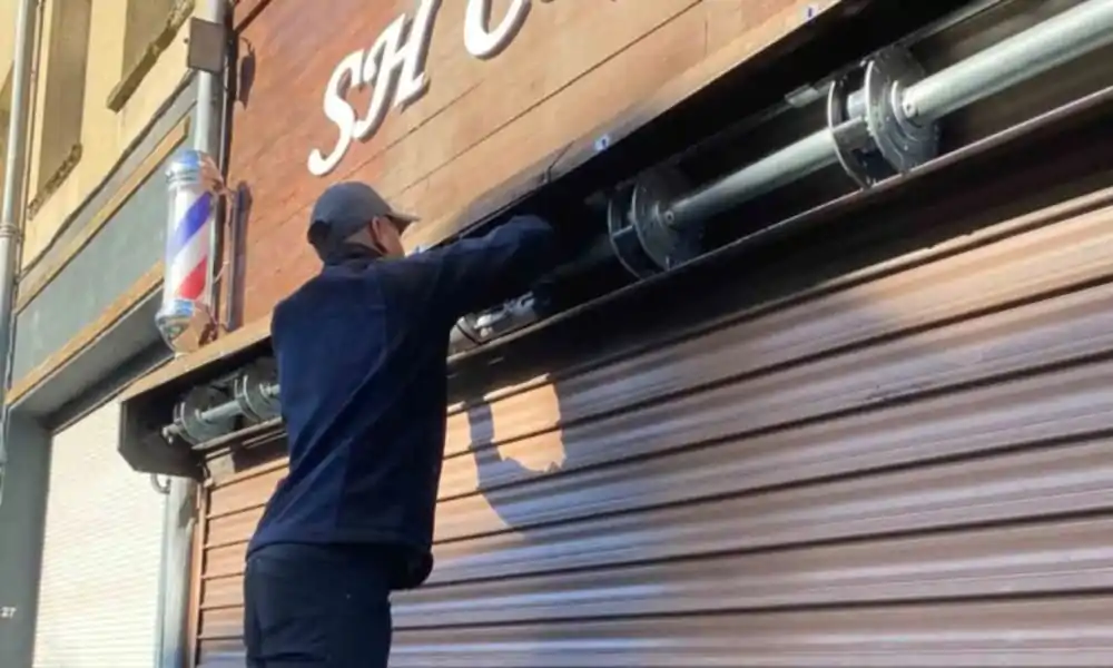 Déblocage rideau métallique Combs la Ville en 20 min
